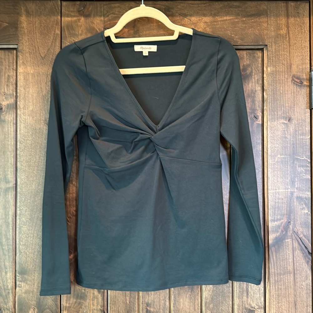 Madewell green shirt